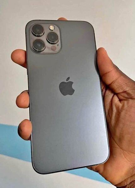 iPhone 12 Pro Max