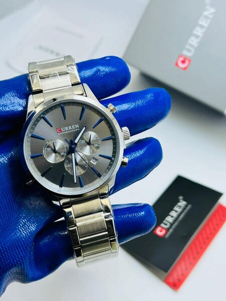 Montre Curren