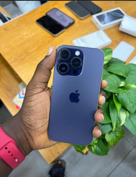 iPhone 14 pro max