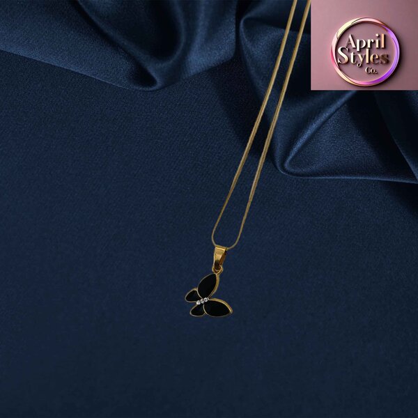 Ladies necklaces