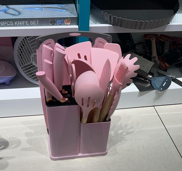 Silicone kitchenware set