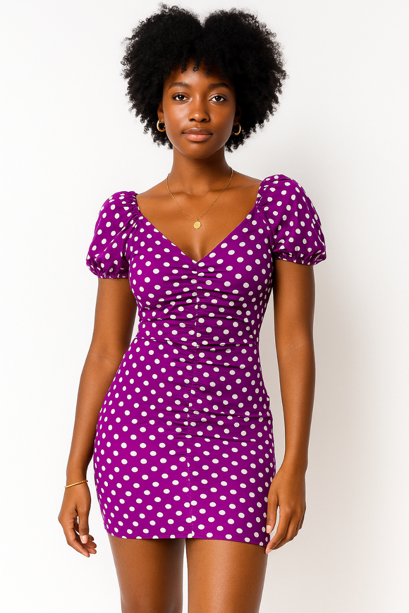 Robe courte à pois violette