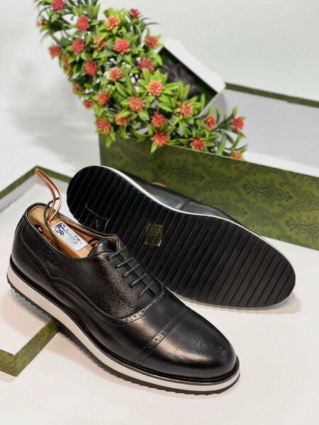 Men's shoes