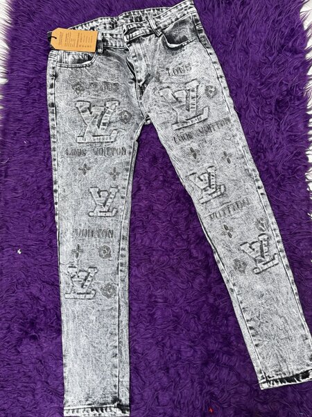 Stylish Distressed Jeans