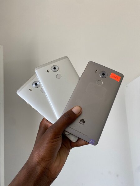 Huawie mate 8