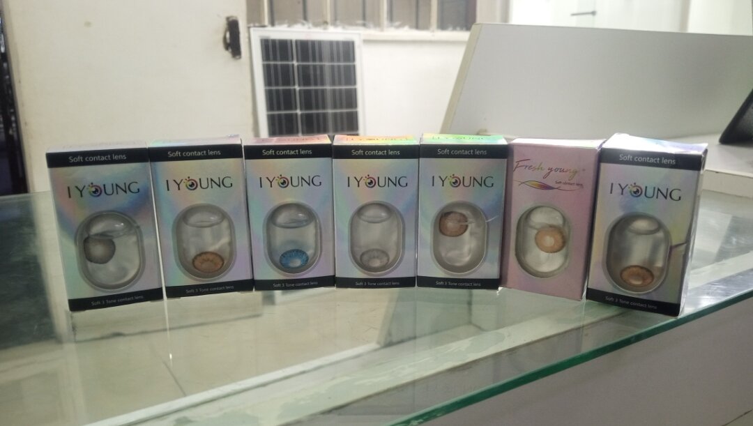 Contact Lenses