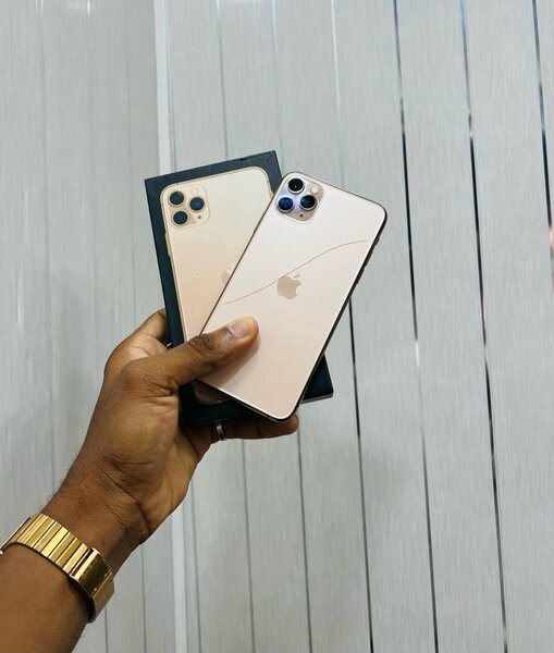 IPHONE 11 pro Max