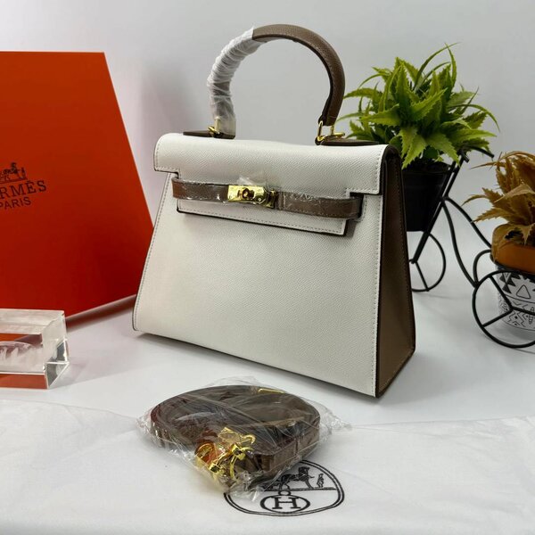 HERMÈS BAG