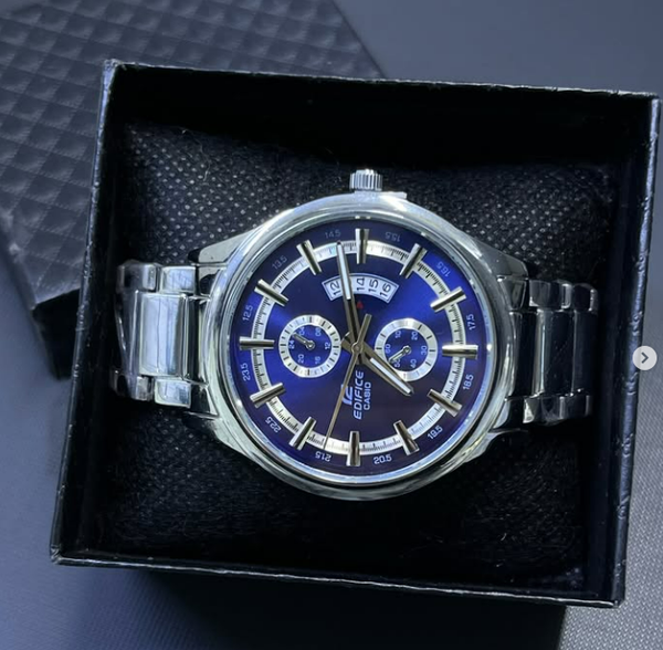 Часы Casio