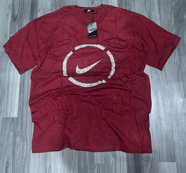 Tee-shirts