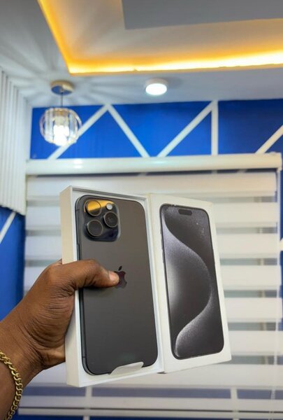 iPhone 15 Pro Max
