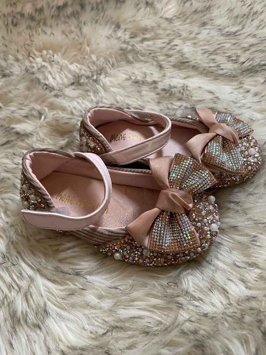 Kids shoes