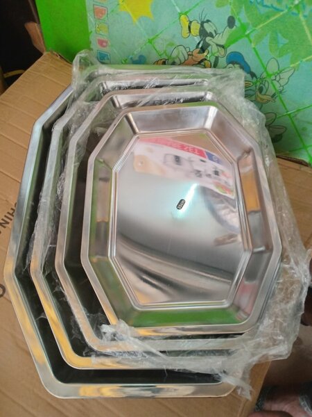 Complet de plateaux