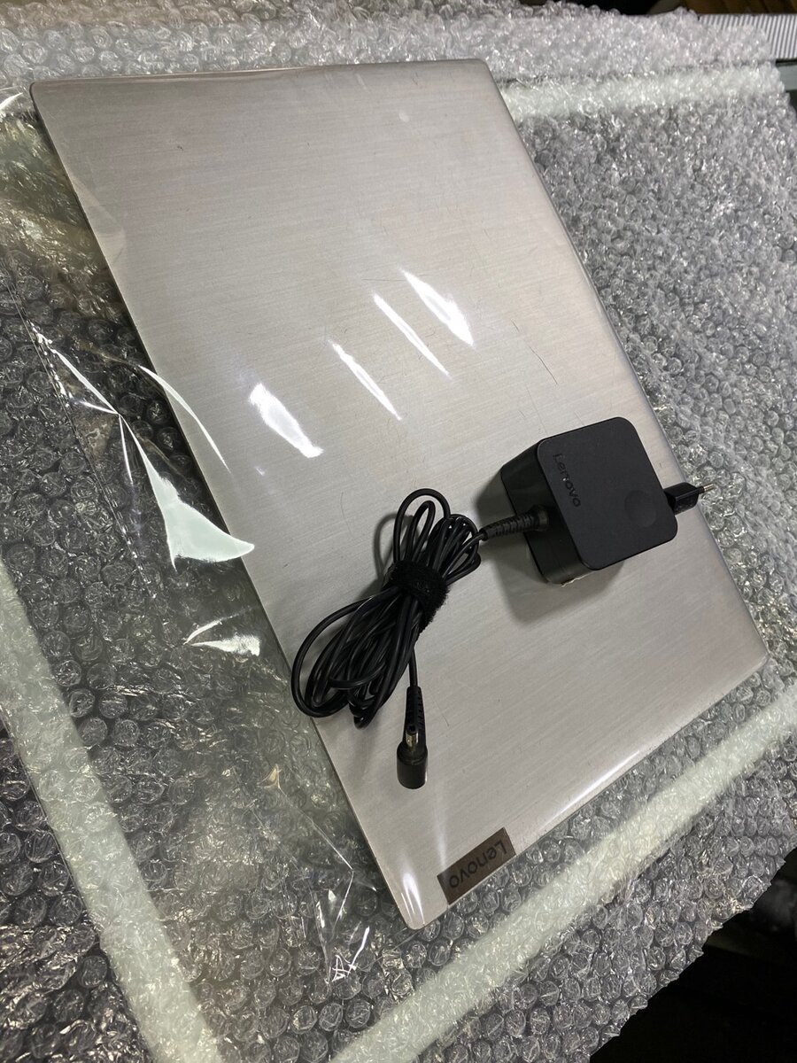 Ordinateur portable Lenovo