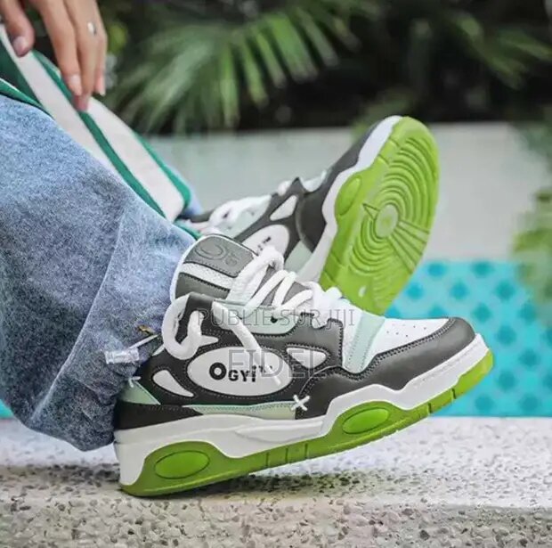 OGYI adidas
