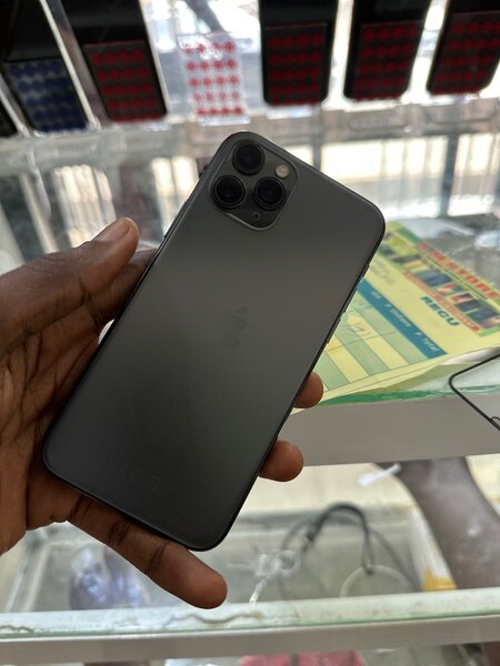 iPhone 11 Pro 64GB
