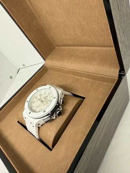 Montre hublot