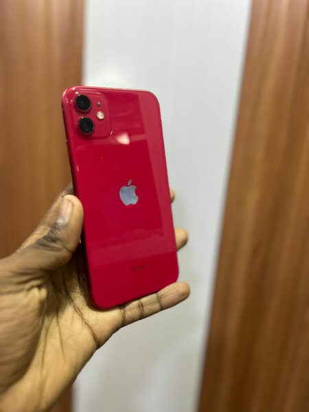 iPhone 11