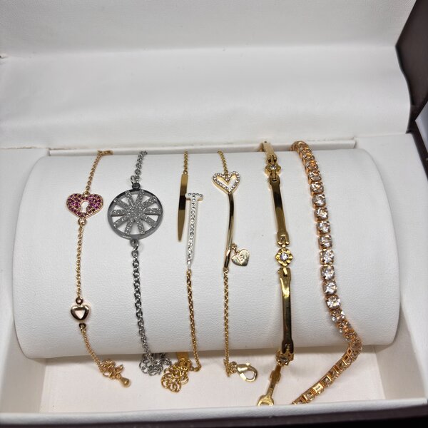 Cute bracelet