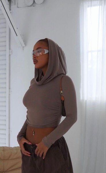 Top capuche