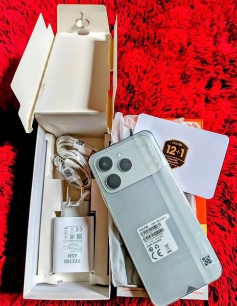 Tecno Spark 40 Smartphone