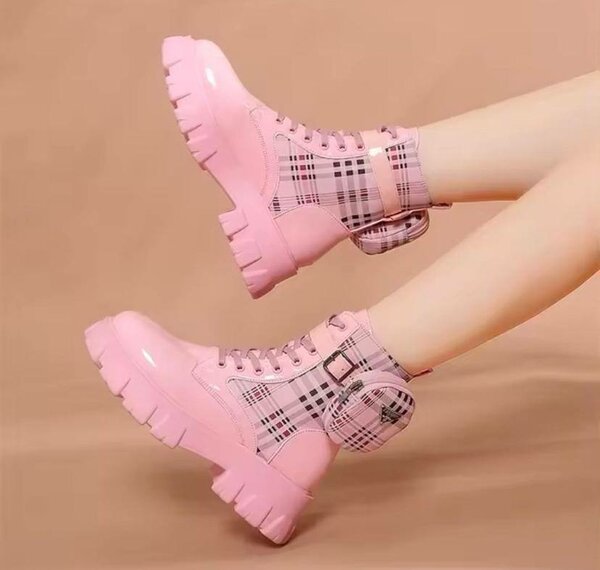 Chaussures importé