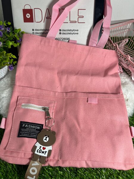 Tote bag