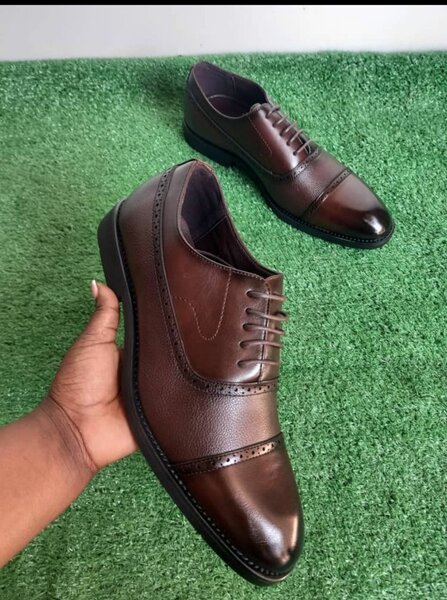 Man smart shoes