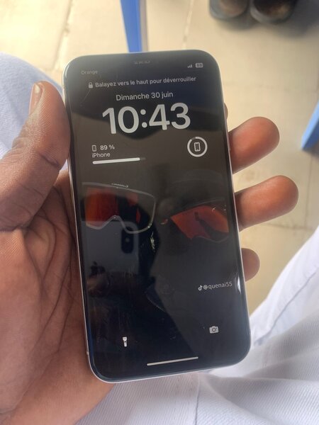iPhone 11