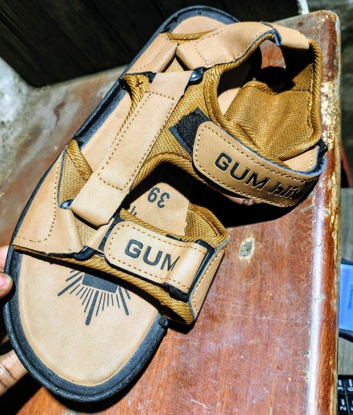 Sandales en cuir confortables