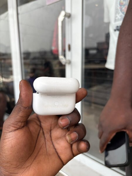 AirPods Pro