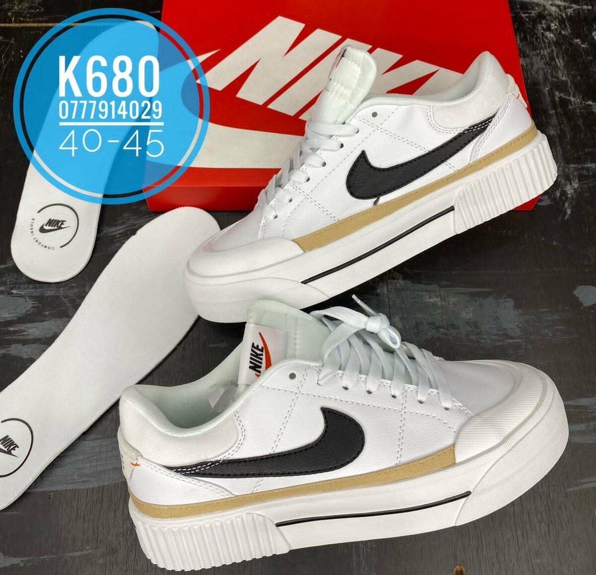 Nike Sneakers