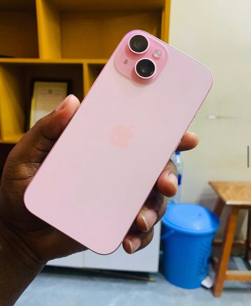 iPhone 15