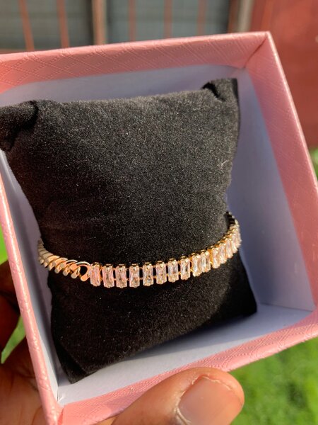 Bracelet