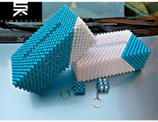 Tissue box