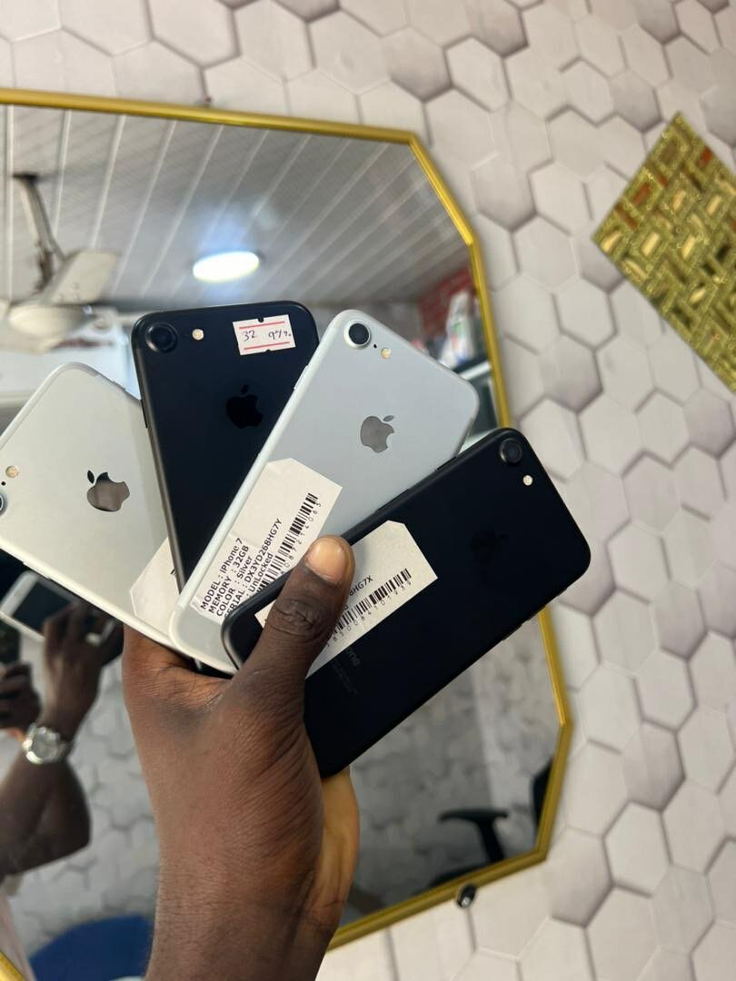 iPhone 7 casi noeuf