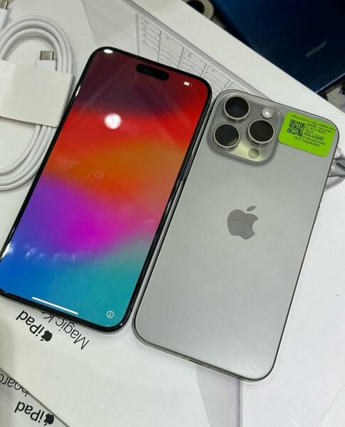 IPHONE 15 PRO MAX