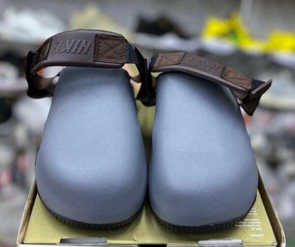 Nike crocs