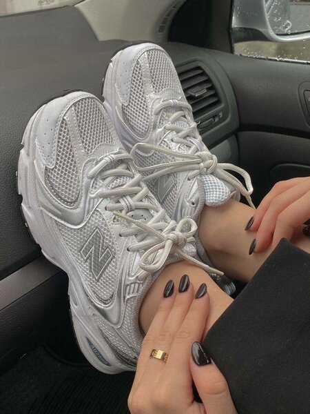 New Balance 530