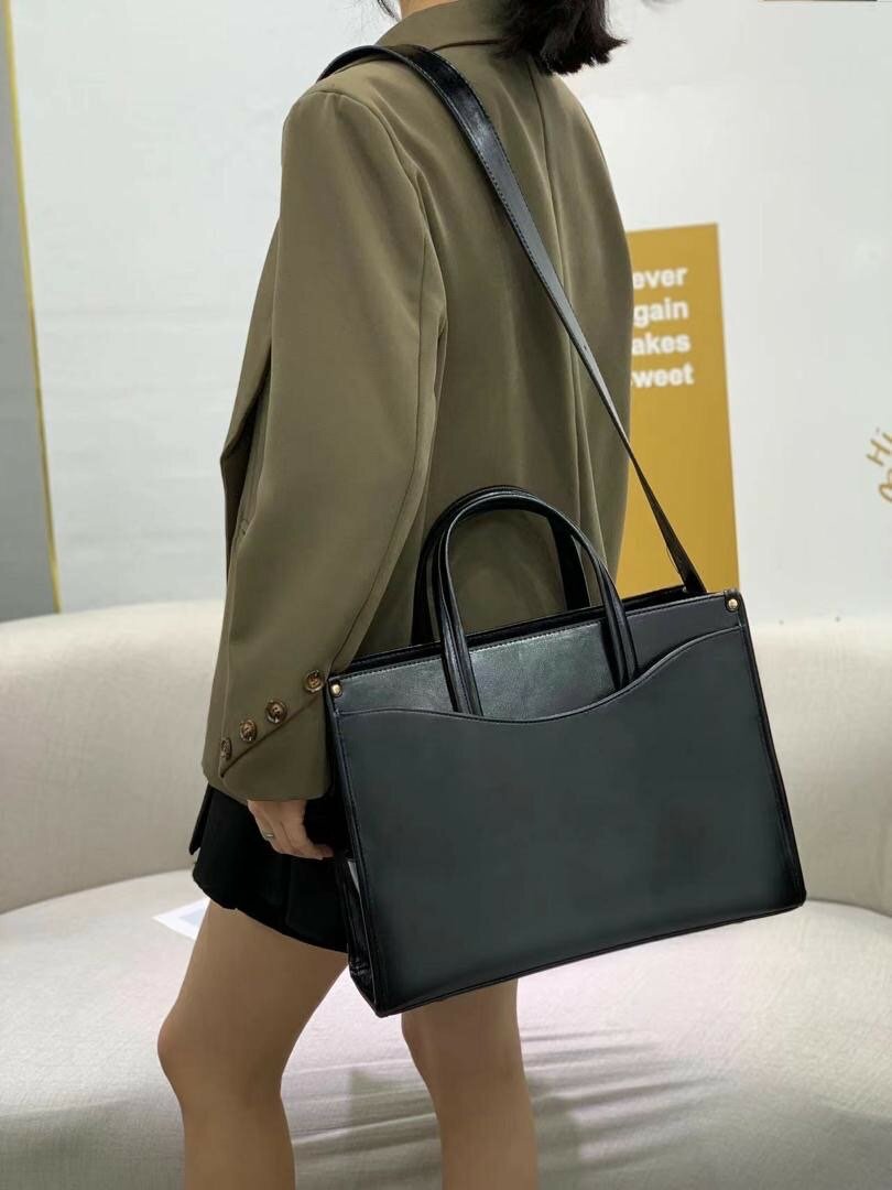 Laptop bag