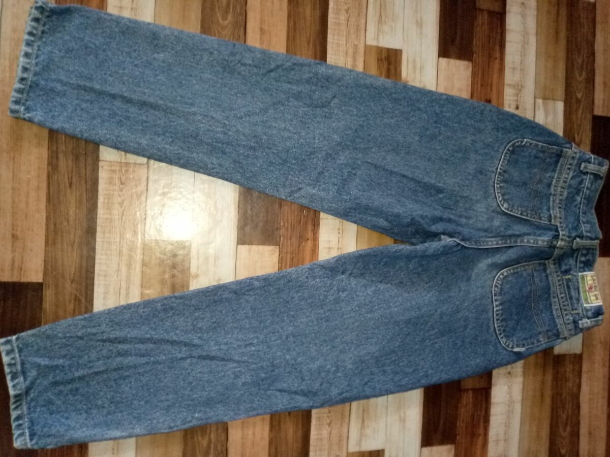 Ladies Thrift Jeans-Waist size 25