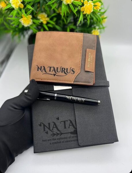 Customized wallet