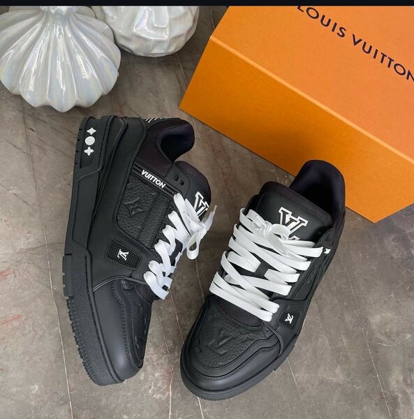 Louis Vuitton trainer