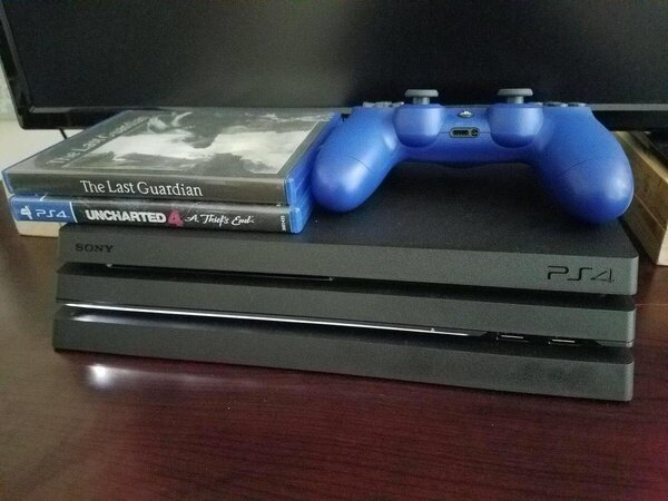PlayStation4 and IPhones