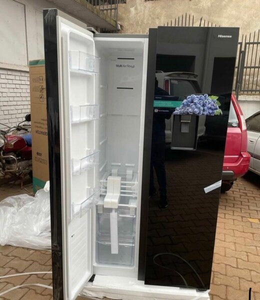 Hisense side by side double door.