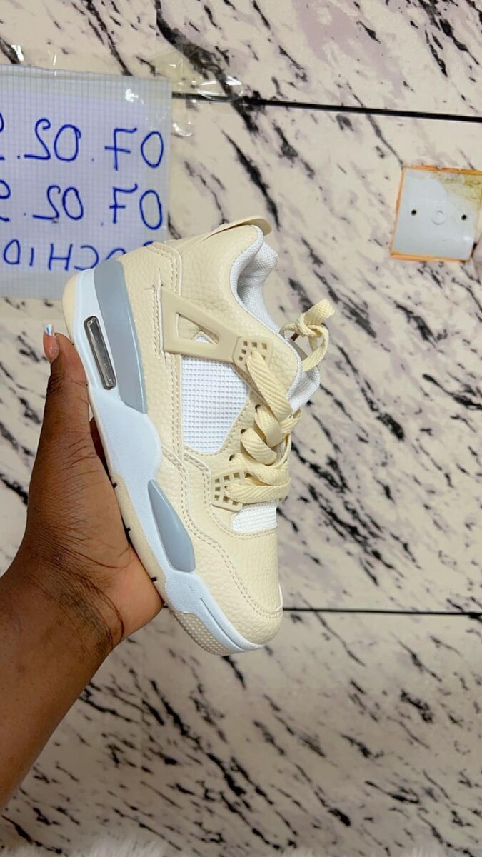 baskets jordan 4 
