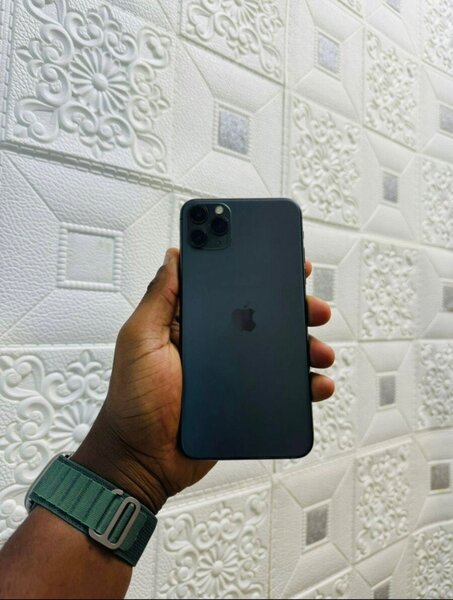 IPHONE 11 PRO MAX