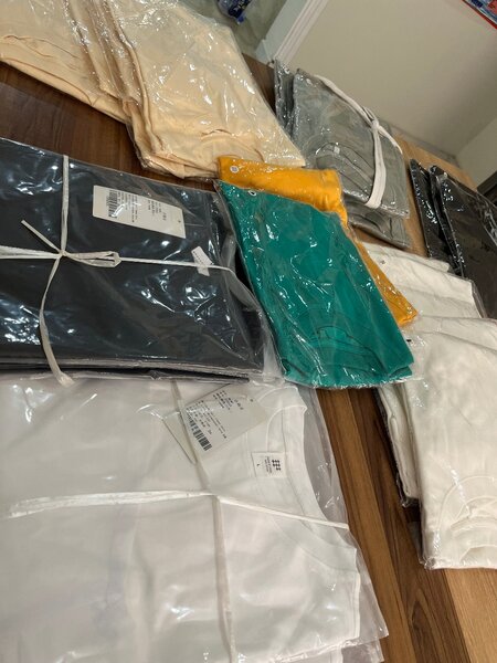 plain tee shirts