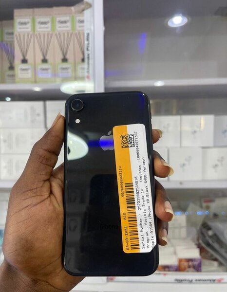 iPhone XR