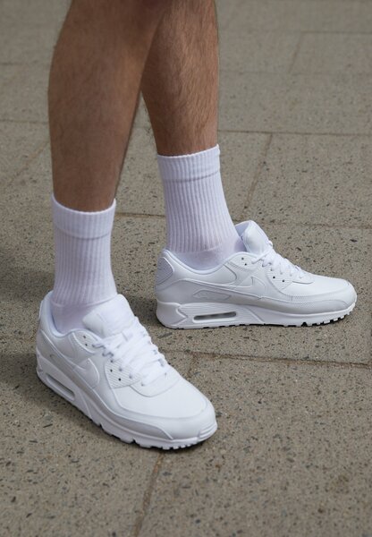 Baskets Blanches Modernes